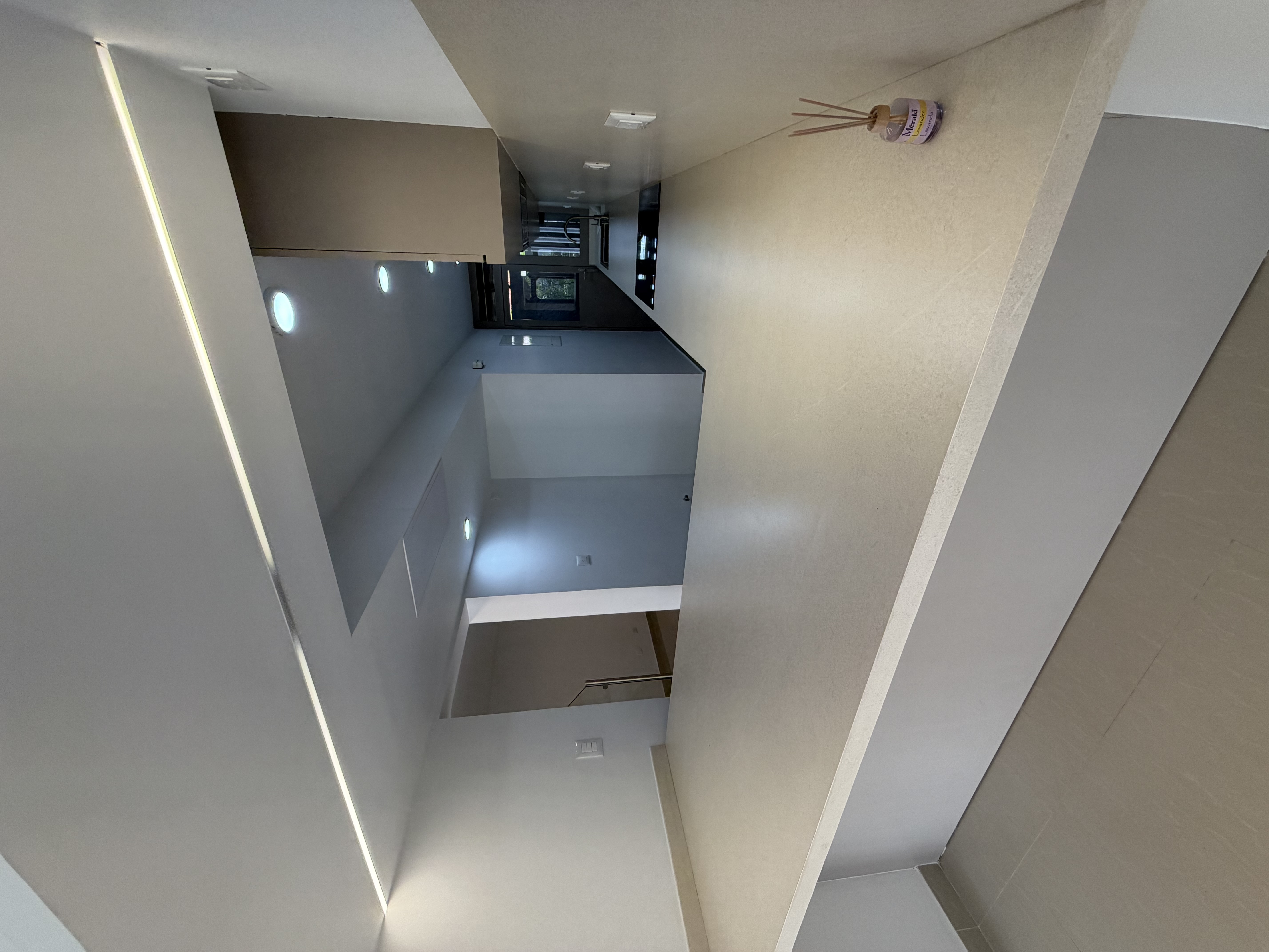 En venta espectacular TH moderno